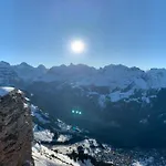 Eiger, Jungfrau, Luxury Garden Apartmán